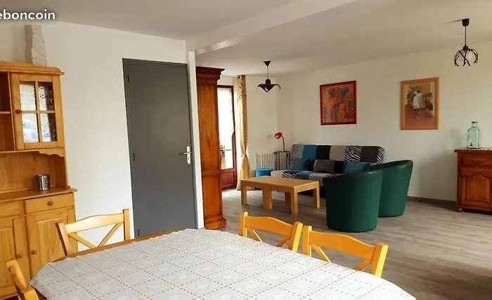 De La Fouquetiere * Pontorson